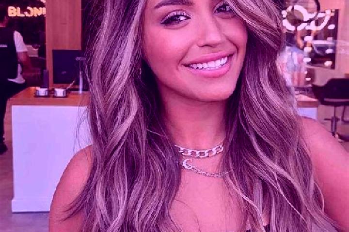 Sienna, 30, a dark blonde dark-eyed mixed companion based in Reiningue. Offering A-Level, Travel Companion, CIM. Available for incall and outcall, day and ev...