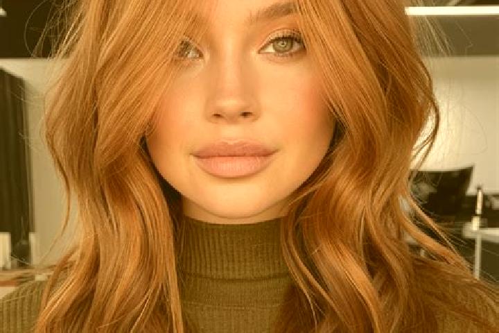 Sienna, 31, a auburn grey-eyed middle eastern companion based in Orange Walk. Offering A-Level, Couples, Party Girl, Girlfriend Experience. Available for inc...