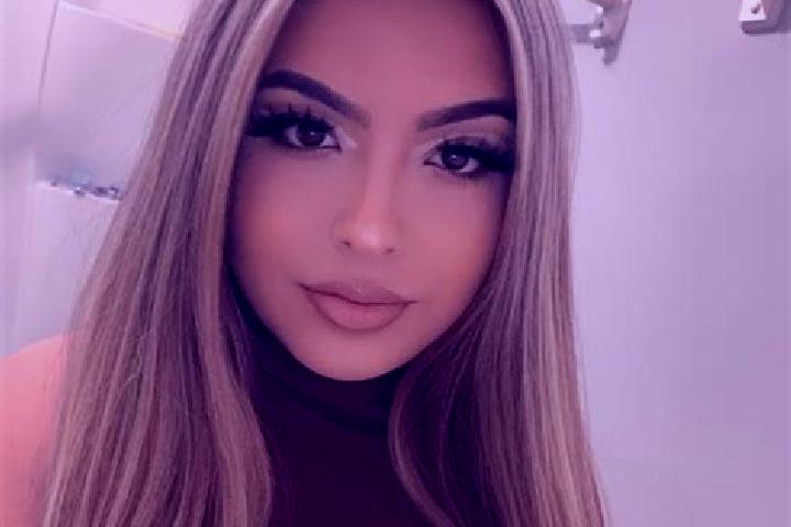 Sienna, 31, a blonde grey-eyed latina companion based in Comstock Park. Offering Massage, BDSM, Prostate Massage. Available for incall and outcall, day and e...