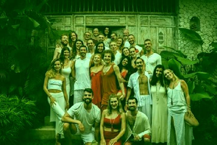 Sienna, 31, a red dark-eyed european companion based in Linn. Offering Tantra, OWO, Deep French Kissing, Dinner Date, Domination. Available for incall and ou...