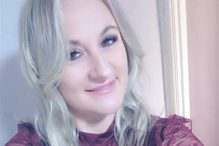 Sienna, 31 — Escort in Bollington, United Kingdom