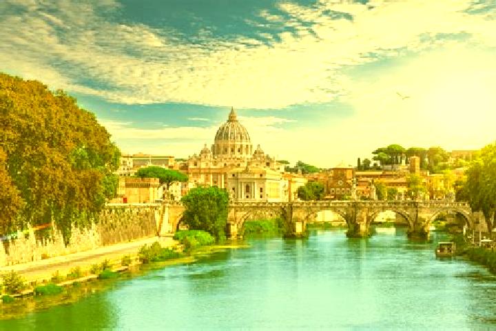 Sienna, 31 — Escort in Garlate, Italy