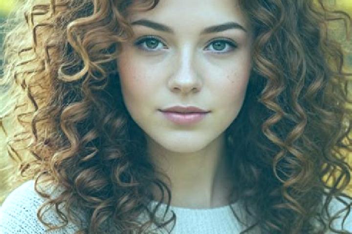 Sienna, 32, a auburn brown-eyed slavic companion based in Barbatesti. Offering Roleplay, Striptease, Fetish, Overnight. Available for incall and outcall, day...