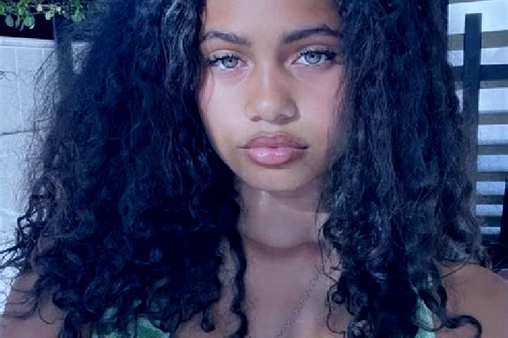 Sienna, 32, a black green-eyed mixed companion based in Dragalic. Offering Duos, A-Level, Fetish, OWO, GFE. Available for incall and outcall, overnight booki...