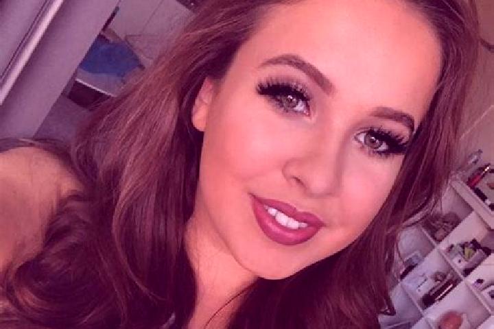 Sienna, 32, a black grey-eyed latina companion based in Wolka Niedzwiedzka. Offering Massage, CIM, OWO. Available for incall and outcall, overnight bookings ...