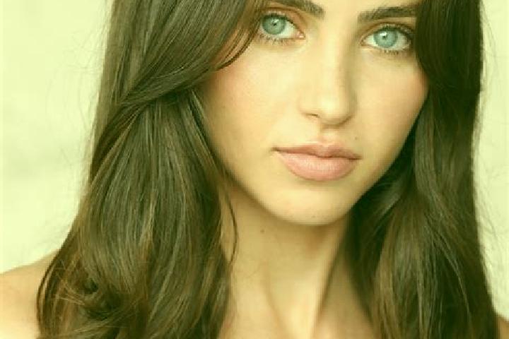 Sienna, 33, a black brown-eyed indian companion based in Petite Riviere. Offering GFE, Roleplay, Duos. Available for incall and outcall, overnight bookings a...
