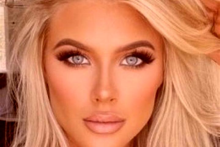 Sienna, 33, a platinum blonde grey-eyed asian companion based in Panicale. Offering OWO, Party Girl, Duos, Prostate Massage. Available for incall and outcall...