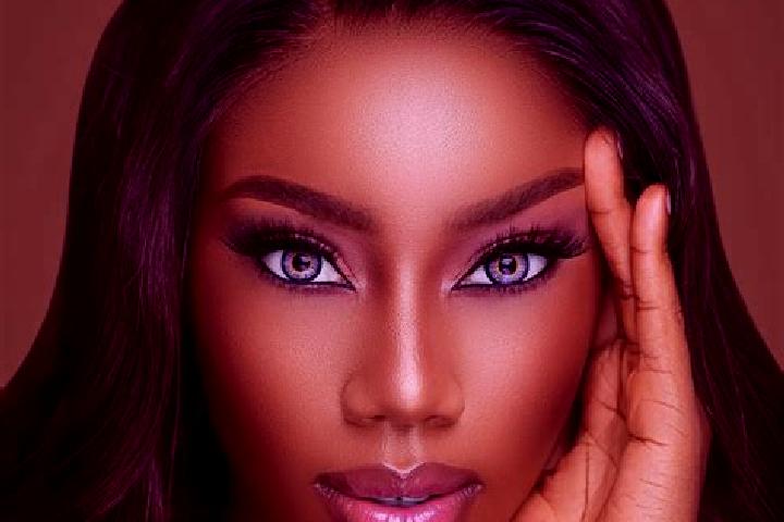 Sienna, 33, a red blue-eyed ebony companion based in Drabivtsi. Offering Deep French Kissing, 69, Domination, BDSM, Prostate Massage. Available for incall an...