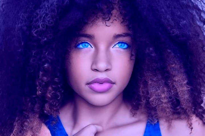 Sienna, 34, a black blue-eyed mixed companion based in Epinois. Offering Erotic Massage, Overnight, BDSM, Fetish. Available for incall and outcall, overnight...