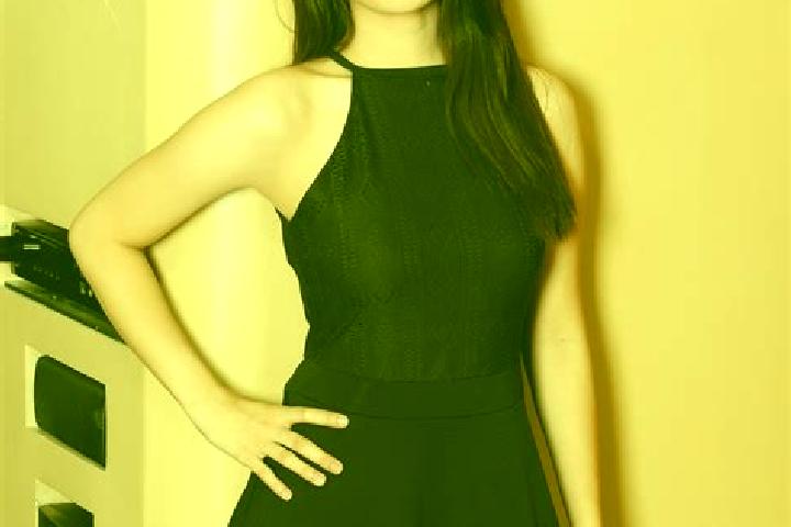 Sienna, 34, a black brown-eyed asian companion based in Huertas. Offering Fetish, Overnight, CIM, Striptease, Roleplay. Available for incall and outcall, day...
