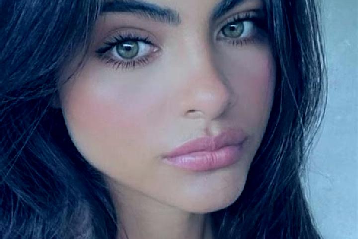 Sienna, 34, a dark blonde dark-eyed indian companion based in Kaji. Offering Couples, 69, Girlfriend Experience. Available for incall and outcall, overnight ...