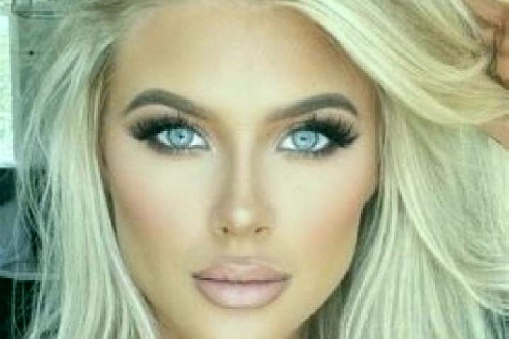 Sienna, 34, a platinum blonde grey-eyed indian companion based in Gamut. Offering OWO, Girlfriend Experience, Couples, Tantra. Available for incall and outca...