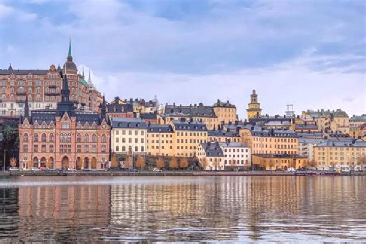 Sienna, 34 — Escort in Abytorp, Sweden