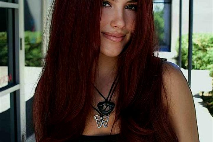 Sienna, 35, a auburn dark-eyed european companion based in Baye. Offering CIM, Party Girl, Dinner Date, Roleplay, Fetish. Available for incall and outcall, o...