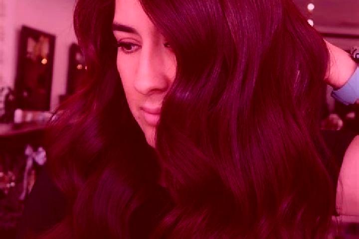 Sienna, 35, a auburn dark-eyed mixed companion based in Wardow. Offering Striptease, Deep French Kissing, Tantra. Available for incall and outcall, overnight...