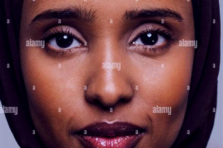 Sienna, 35, a black dark-eyed middle eastern companion based in Albosaggia. Offering Travel Companion, Striptease, Party Girl. Available for incall and outca...
