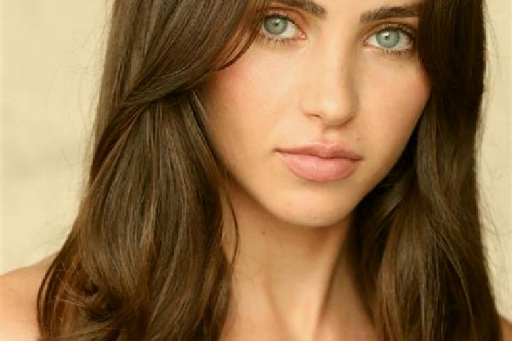 Sienna, 35, a brunette grey-eyed slavic companion based in Kil mez . Offering Couples, BDSM, 69. Available for incall and outcall, day and evening dates.