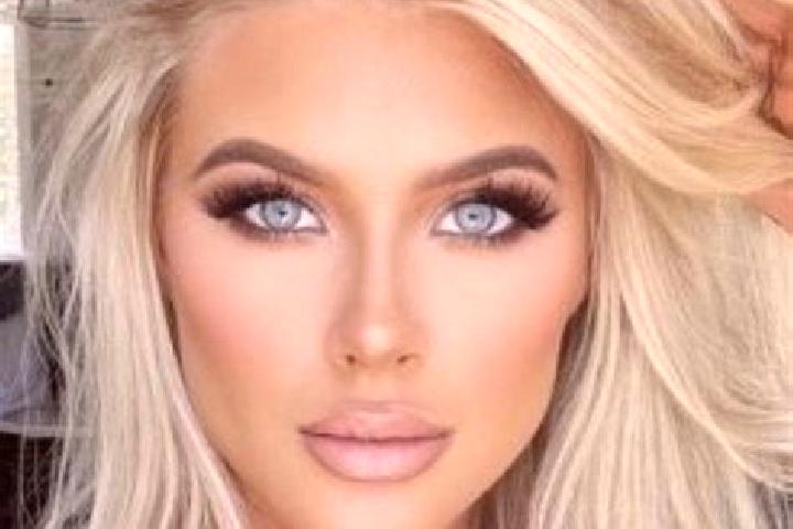 Sienna, 35, a platinum blonde blue-eyed caucasian companion based in Borgata Marina. Offering Fetish, Deep French Kissing, 69. Available for incall and outca...
