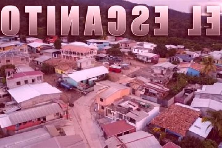 Sienna, 35 — Escort in El Escanito, Honduras