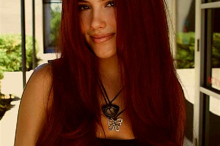 Sienna, 37, a auburn dark-eyed indian companion based in Hoyday. Offering GFE, 69, Tantra, Duos. Available for incall and outcall, overnight bookings available.