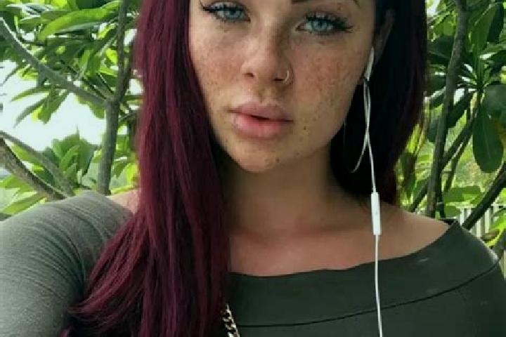 Sienna, 37, a chestnut amber-eyed latina companion based in Baoying. Offering OWO, Girlfriend Experience, Roleplay. Available for incall and outcall, day and...