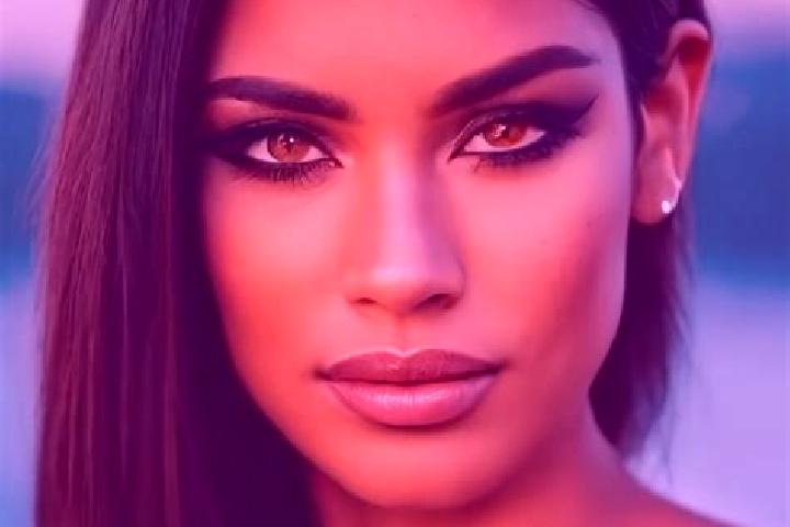 Sienna, 37, a chestnut green-eyed latina companion based in Wang Sombun. Offering Girlfriend Experience, Duos, GFE. Available for incall and outcall, day and...