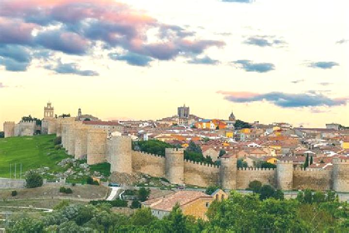 Sienna, 37 — Escort in Avila, Spain