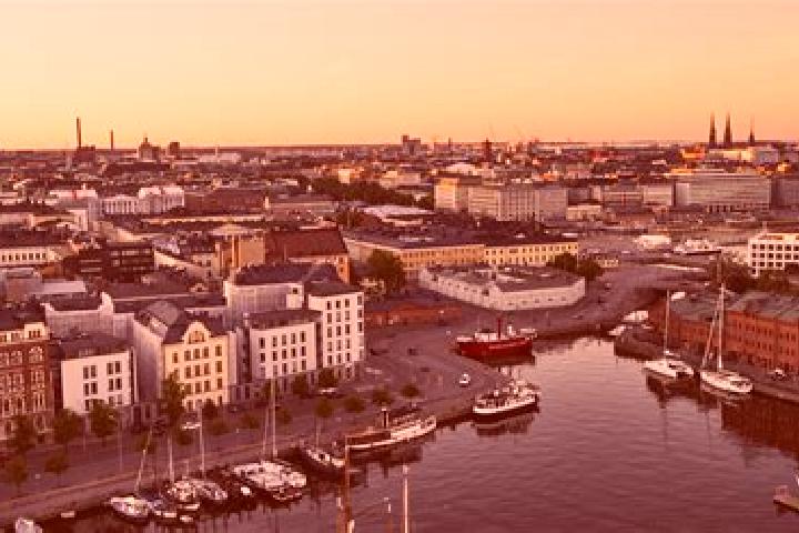 Sienna, 37 — Escort in Laensi-Pakila, Finland