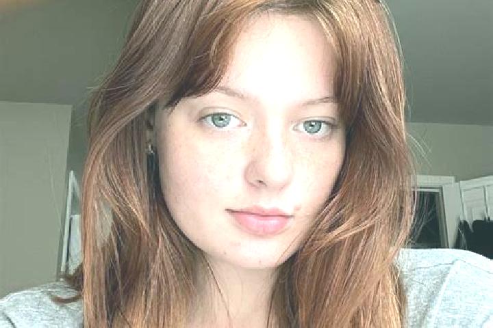 Sienna, 38, a dark blonde amber-eyed mixed companion based in Symoniv. Offering GFE, OWO, Deep French Kissing. Available for incall and outcall, overnight bo...