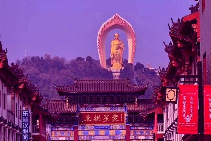 Sienna, 38 — Escort in Jiujiang, China