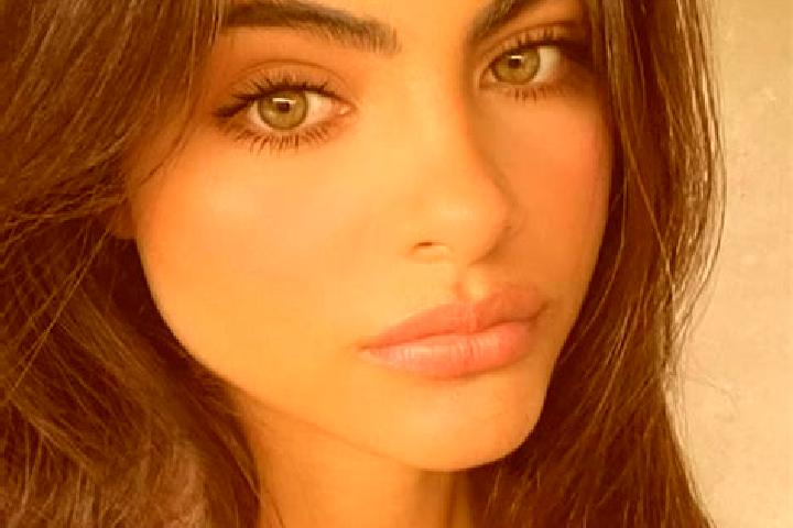 Sienna, 39, a brunette grey-eyed indian companion based in Avalepalli. Offering Girlfriend Experience, Party Girl, 69, Dinner Date, OWO. Available for incall...