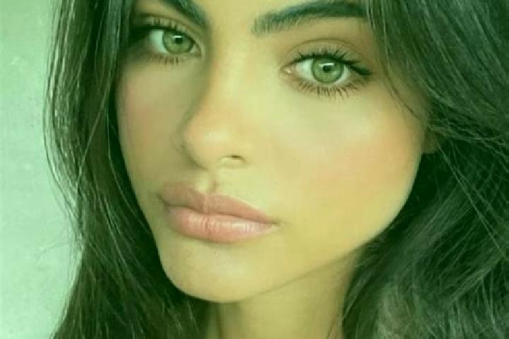 Sienna, 39, a chestnut hazel-eyed indian companion based in West Thurrock. Offering Prostate Massage, Tantra, CIM. Available for incall and outcall, overnigh...