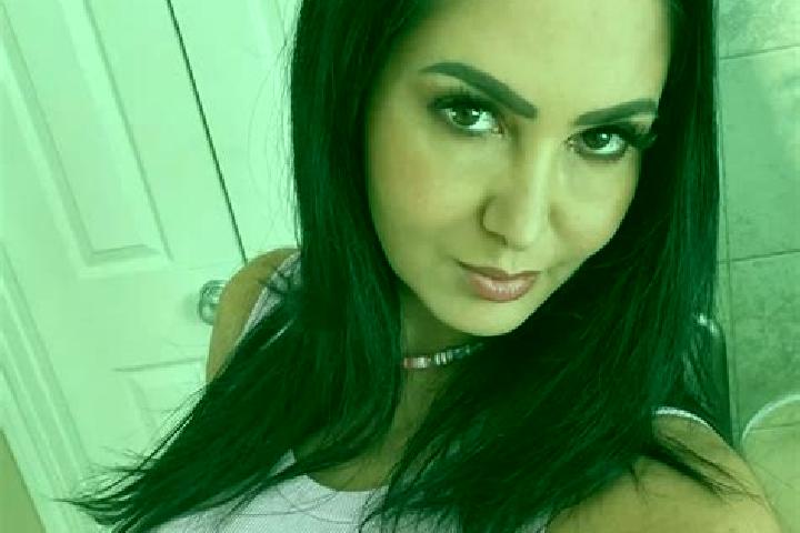 Sienna, 39, a red dark-eyed ebony companion based in Diape. Offering Dinner Date, Massage, Duos, A-Level. Available for incall and outcall, overnight booking...