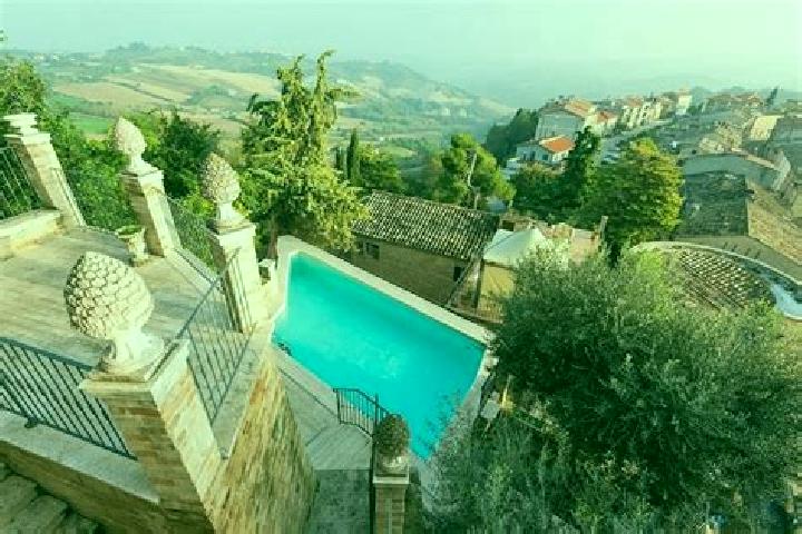 Sienna, 39 — Escort in Petritoli, Italy