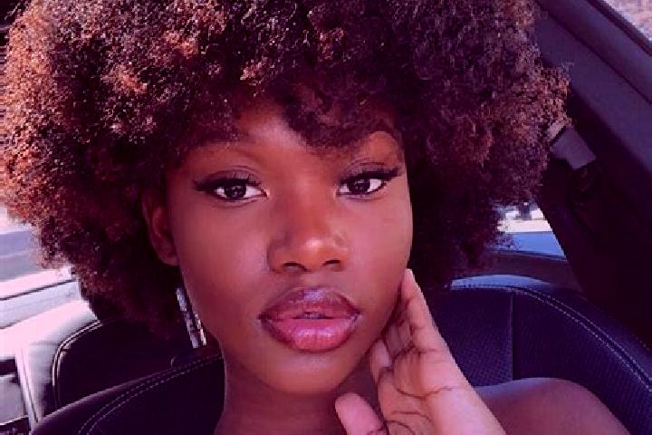 Sofia, 20, a black dark-eyed ebony companion based in Jar. Offering CIM, GFE, Party Girl, Roleplay. Available for incall and outcall, day and evening dates.