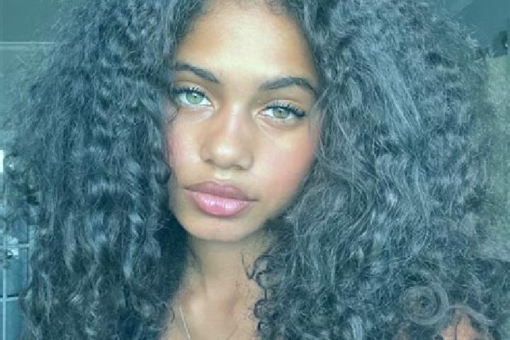 Sofia, 20, a black grey-eyed ebony companion based in Barasat. Offering Overnight, OWO, Travel Companion, CIM, Party Girl. Available for incall and outcall, ...