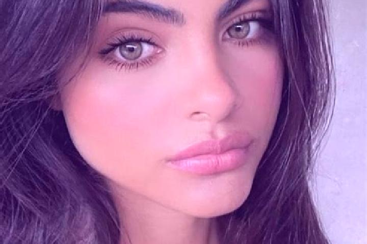 Sofia, 20, a brunette hazel-eyed caucasian companion based in Mahabalipuram. Offering Tantra, CIM, Overnight. Available for incall and outcall, overnight boo...