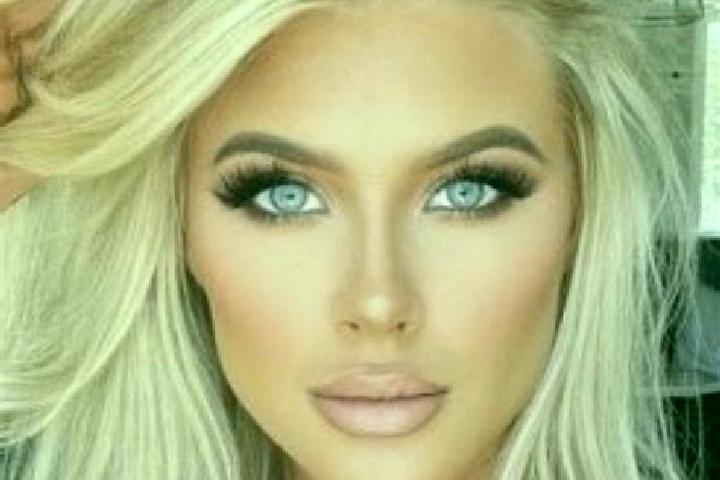 Sofia, 20, a platinum blonde dark-eyed mixed companion based in Goudiry. Offering Erotic Massage, Overnight, Couples. Available for incall and outcall, overn...