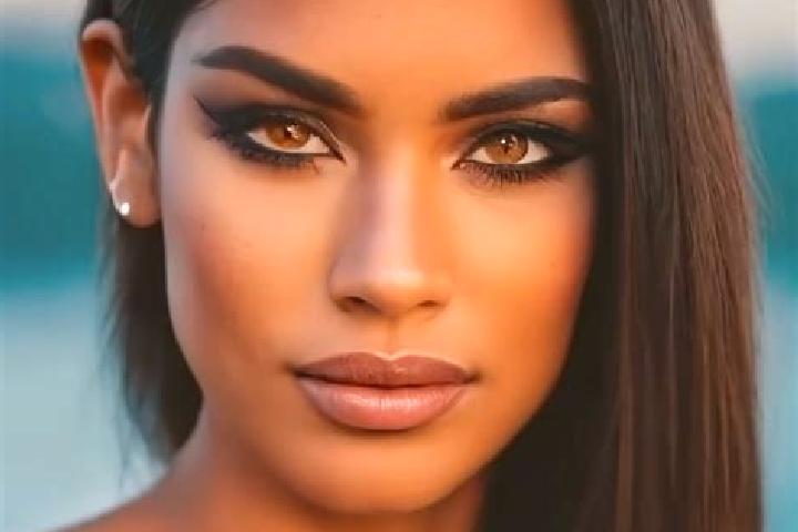 Sofia, 21, a black hazel-eyed latina companion based in Zarichne. Offering A-Level, Roleplay, Fetish, Dinner Date. Available for incall and outcall, overnigh...