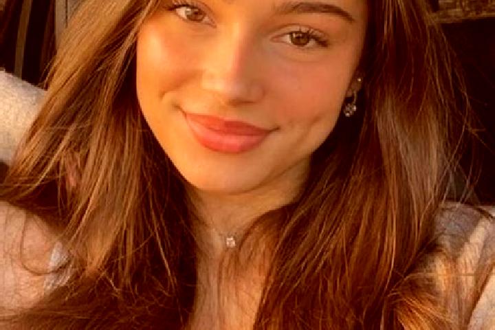 Sofia, 21, a chestnut hazel-eyed ebony companion based in Cana Chapeton. Offering A-Level, Travel Companion, Prostate Massage. Available for incall and outca...