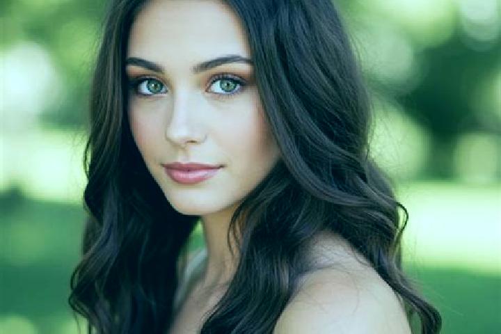 Sofia, 22, a brunette hazel-eyed caucasian companion based in Redwood Falls. Offering Duos, Striptease, Domination. Available for incall and outcall, overnig...