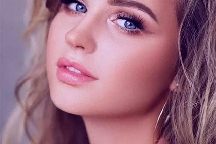 Sofia, 22, a dark blonde blue-eyed middle eastern companion based in Kings Mills. Offering Duos, Dinner Date, Couples. Available for incall and outcall, over...