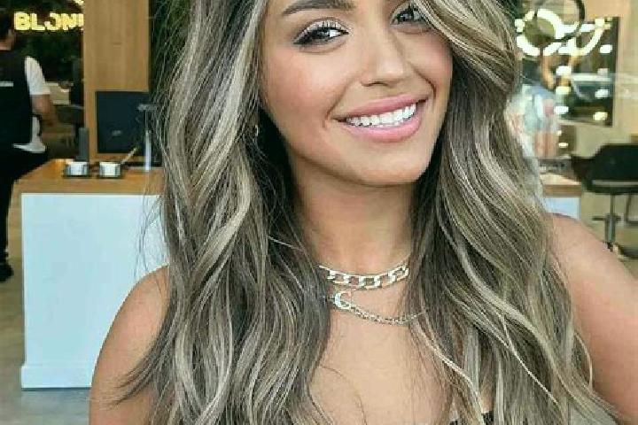 Sofia, 22, a dark blonde dark-eyed mediterranean companion based in Princes Lakes. Offering 69, Travel Companion, Erotic Massage. Available for incall and ou...