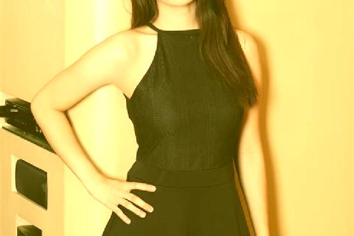 Sofia, 23, a black amber-eyed latina companion based in Manarade. Offering A-Level, OWO, Overnight, Girlfriend Experience. Available for incall and outcall, ...