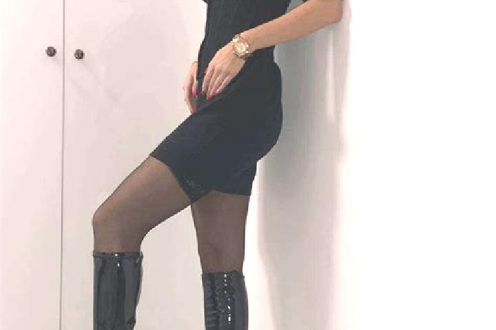 Sofia, 23, a black blue-eyed caribbean companion based in Middleport. Offering Girlfriend Experience, A-Level, Tantra, BDSM. Available for incall and outcall...