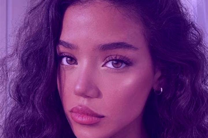 Sofia, 23, a black brown-eyed caucasian companion based in Dagu. Offering Striptease, Overnight, Massage. Available for incall and outcall, day and evening d...