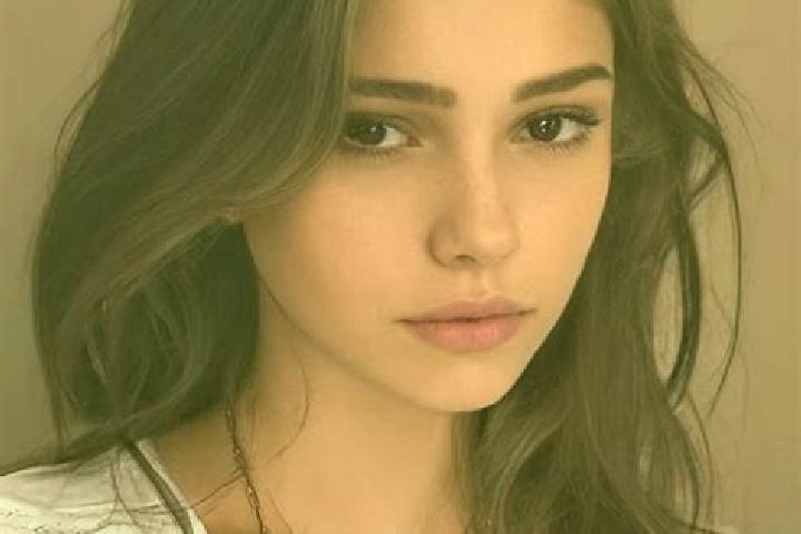 Sofia, 24, a chestnut amber-eyed slavic companion based in Ampliacion 6 de Junio. Offering Deep French Kissing, Massage. Available for incall and outcall, da...