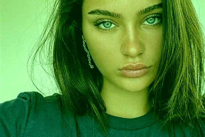Sofia, 25, a brunette dark-eyed mediterranean companion based in Ochaby. Offering A-Level, Couples, Party Girl, 69. Available for incall and outcall, day and...
