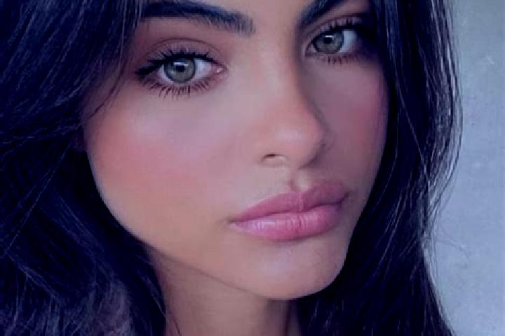 Sofia, 25, a dark blonde green-eyed indian companion based in Yashan. Offering Domination, Massage, Deep French Kissing, Travel Companion, Tantra. Available ...