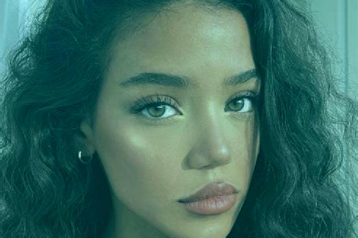 Sofia, 26, a black brown-eyed caribbean companion based in Marthasville. Offering Deep French Kissing, Fetish. Available for incall and outcall, overnight bo...